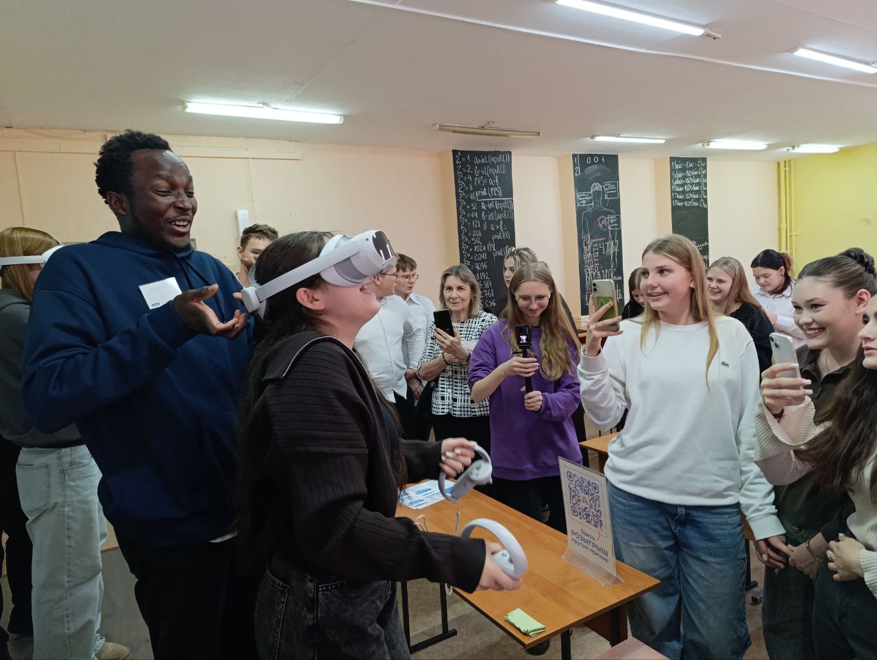 «Научный десант» АлтГУ в школах Барнаула: будущие ученые уже среди нас!