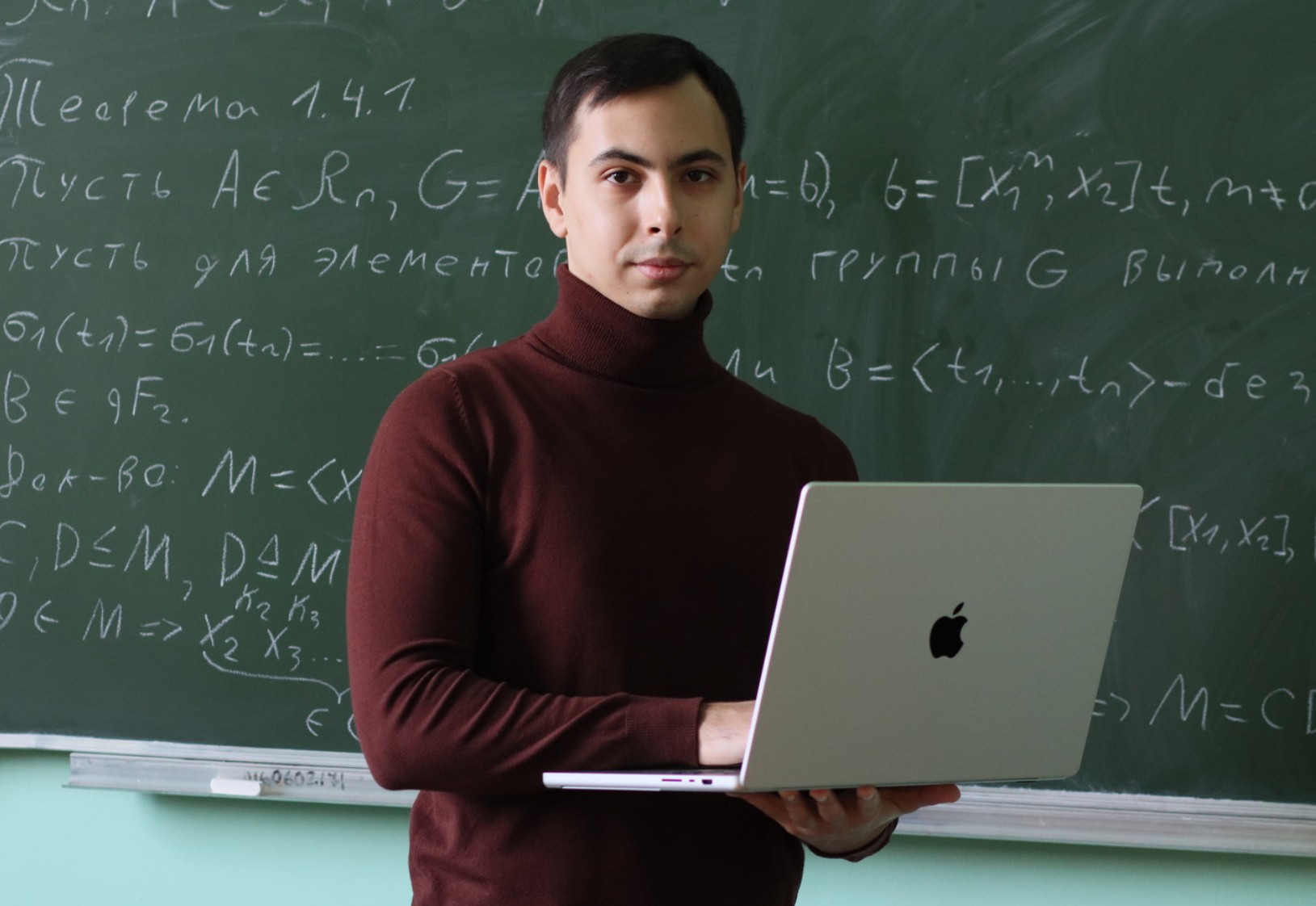 АЛЕКСАНДР КАРИМОВ: НЕ ПРОСТО «ЖЕЛЕЗО»