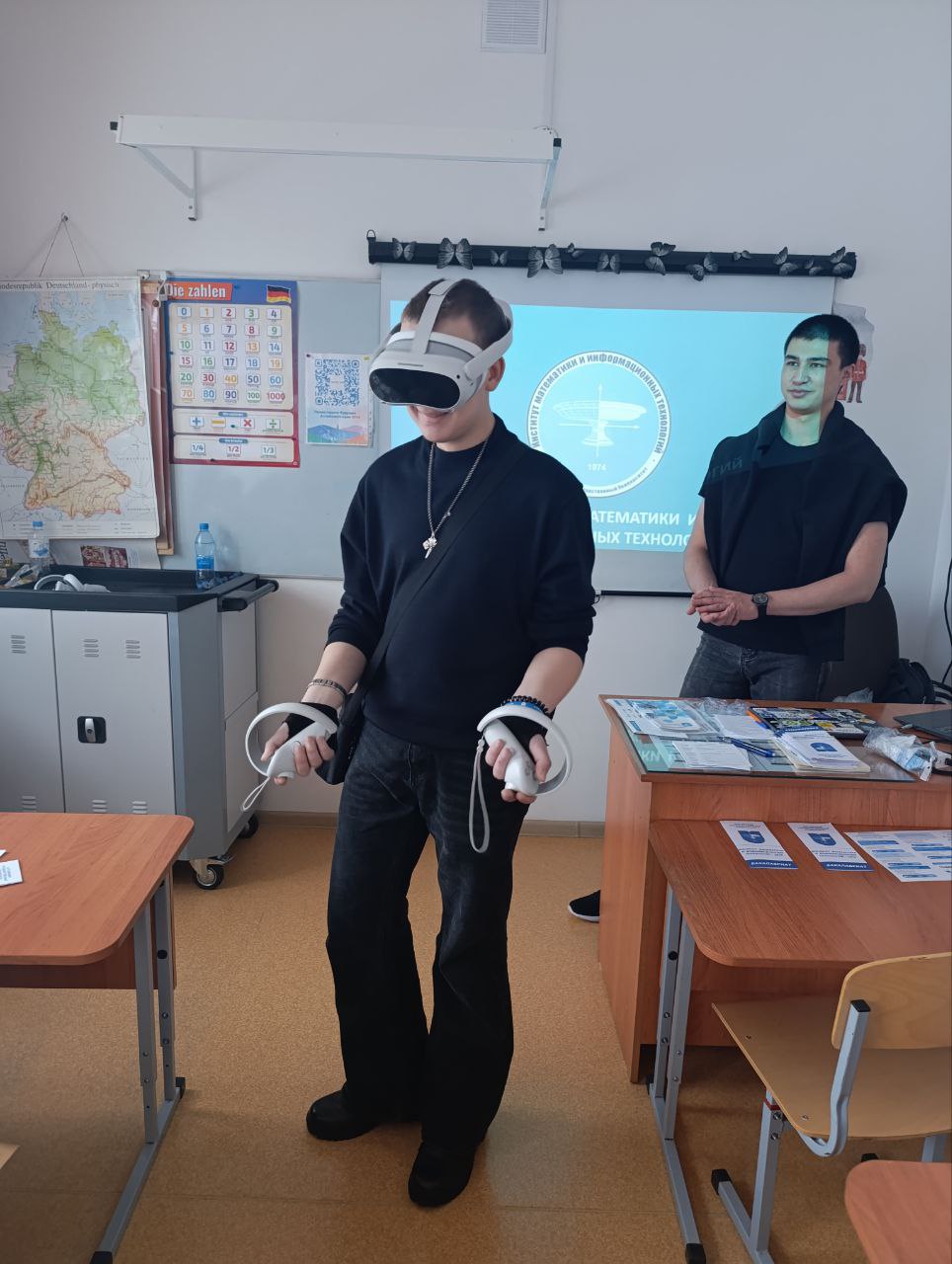 «НАУЧНЫЙ ДЕСАНТ» ШАГАЕТ ПО КРАЮ