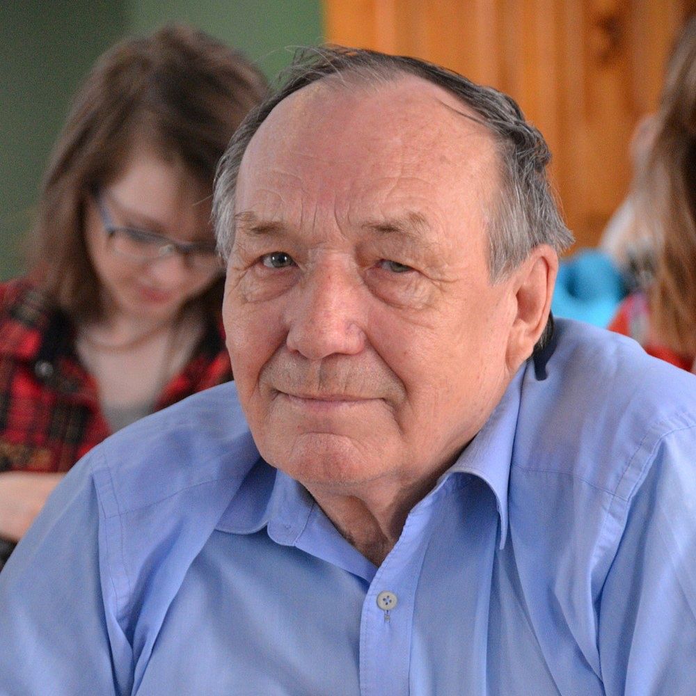 Ученики поздравляют профессора Николая Оскорбина с 80-летним юбилеем